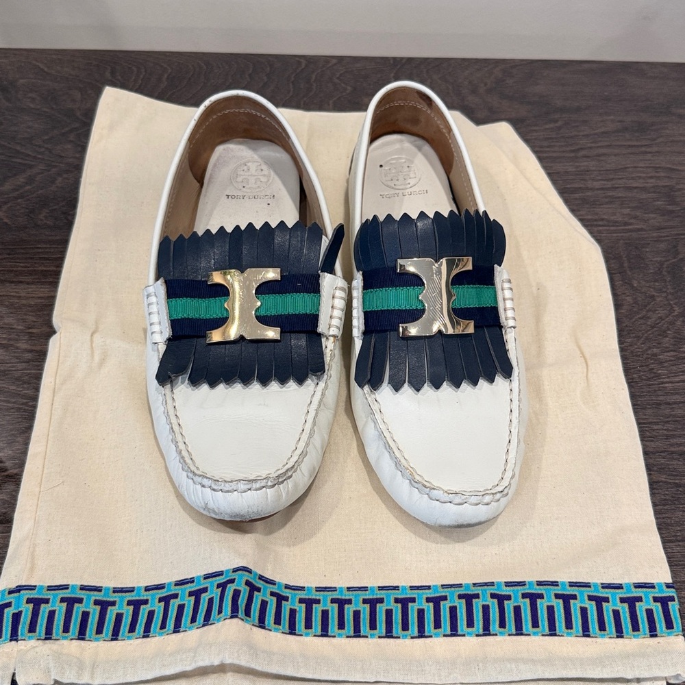 Tory Burch Women White and Navy Loafers.
